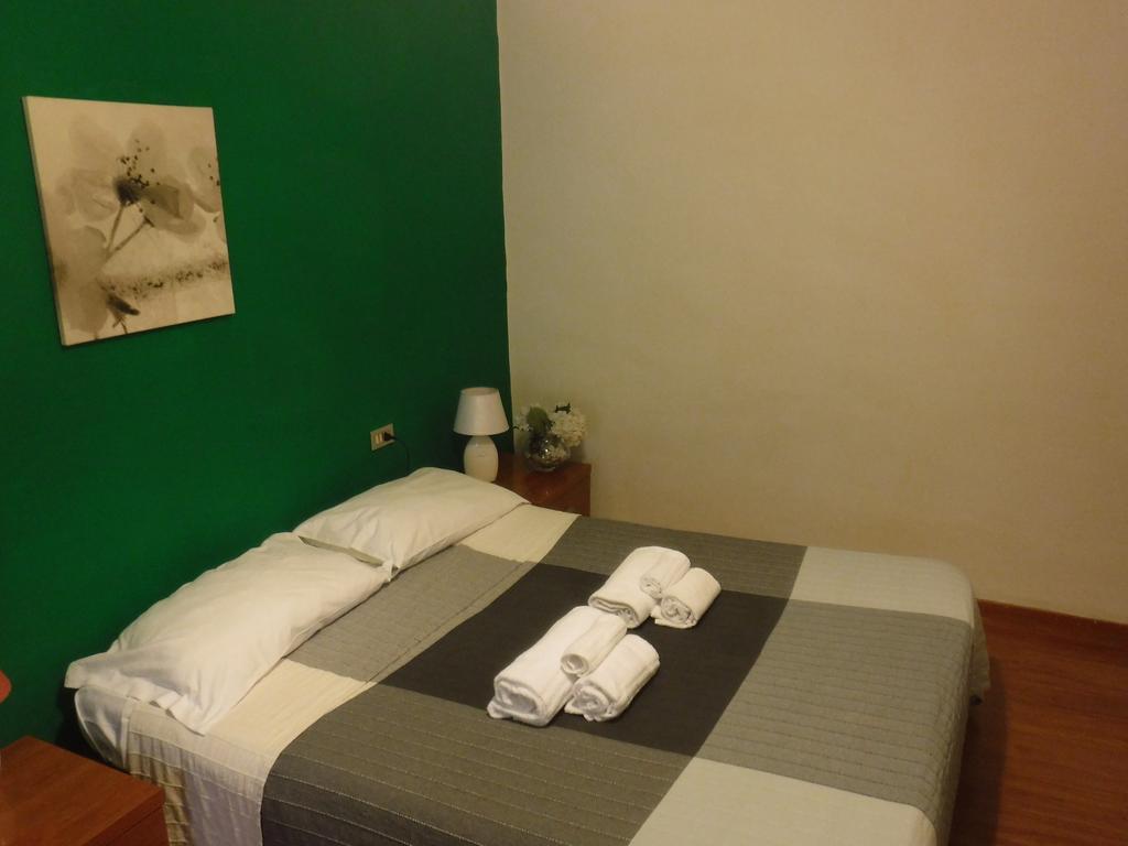Ares Rooms Roma Quarto foto