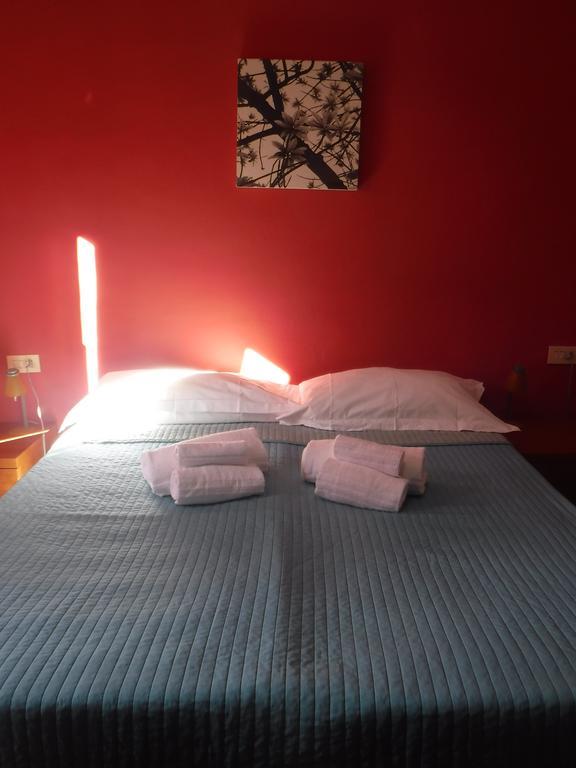 Ares Rooms Roma Quarto foto