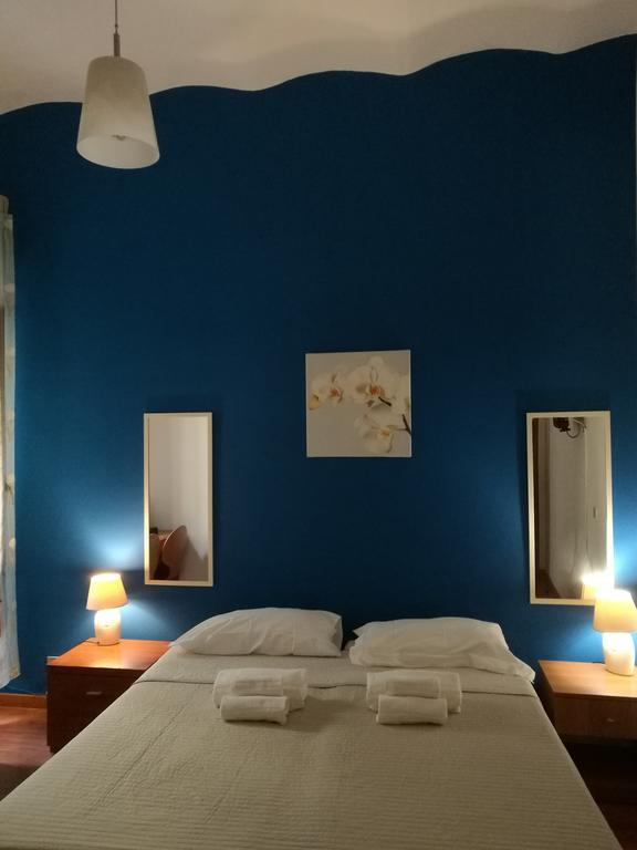 Ares Rooms Roma Quarto foto