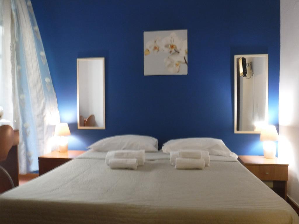Ares Rooms Roma Quarto foto