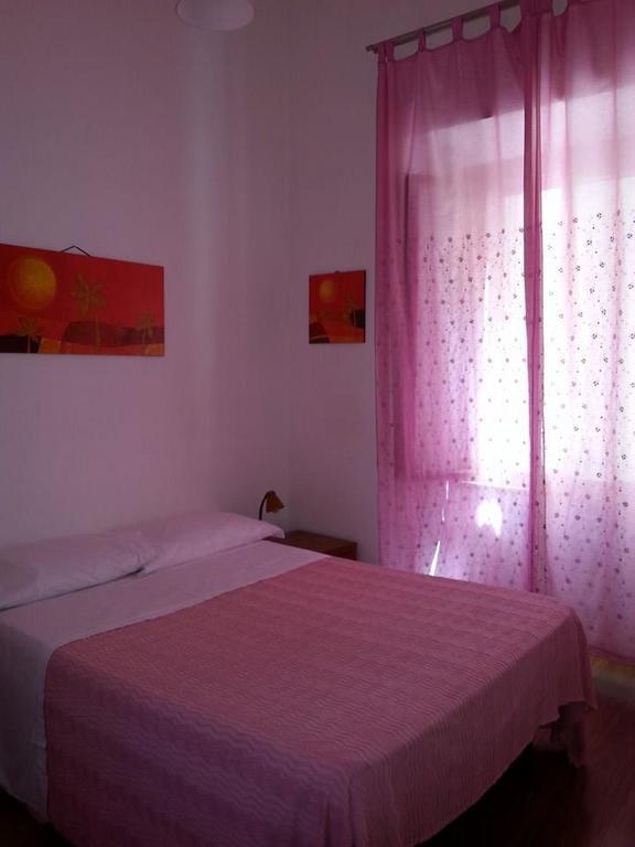 Ares Rooms Roma Quarto foto